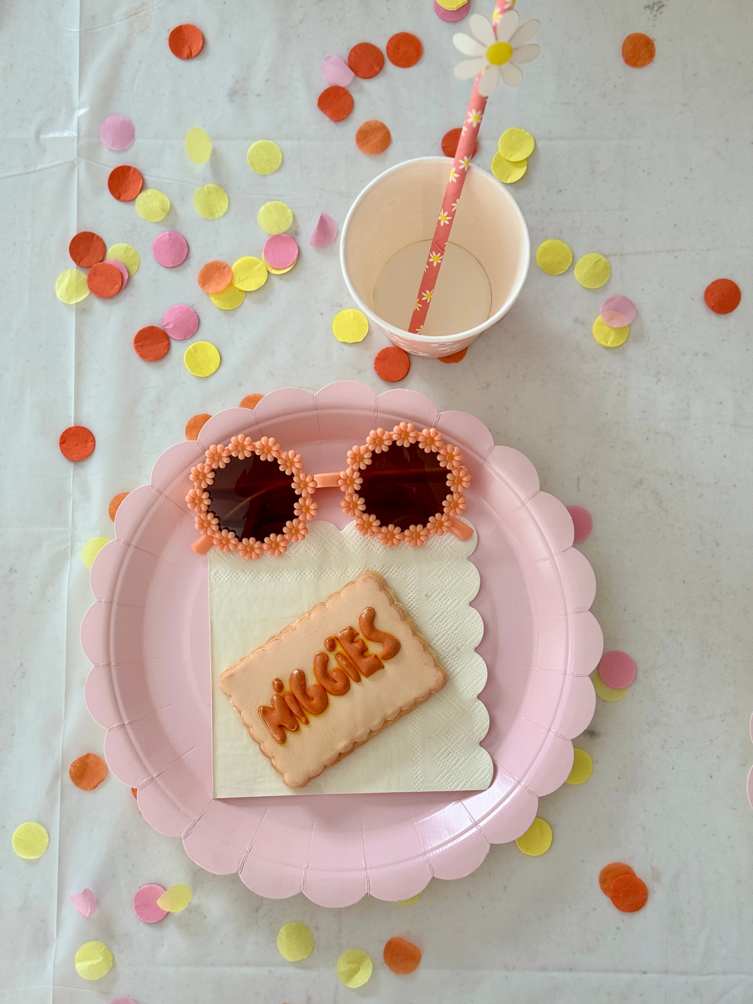 5 Reasons Why Doorstep Party Décor is a Game-Changer for Busy Moms ✨